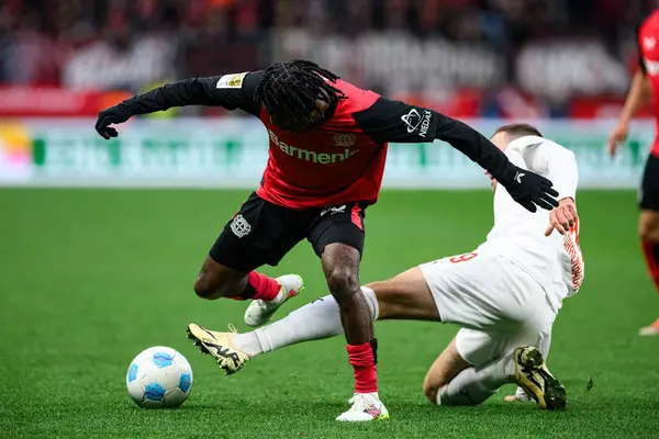 Những đội bóng lỡ hẹn với Champions League mùa 2024/25