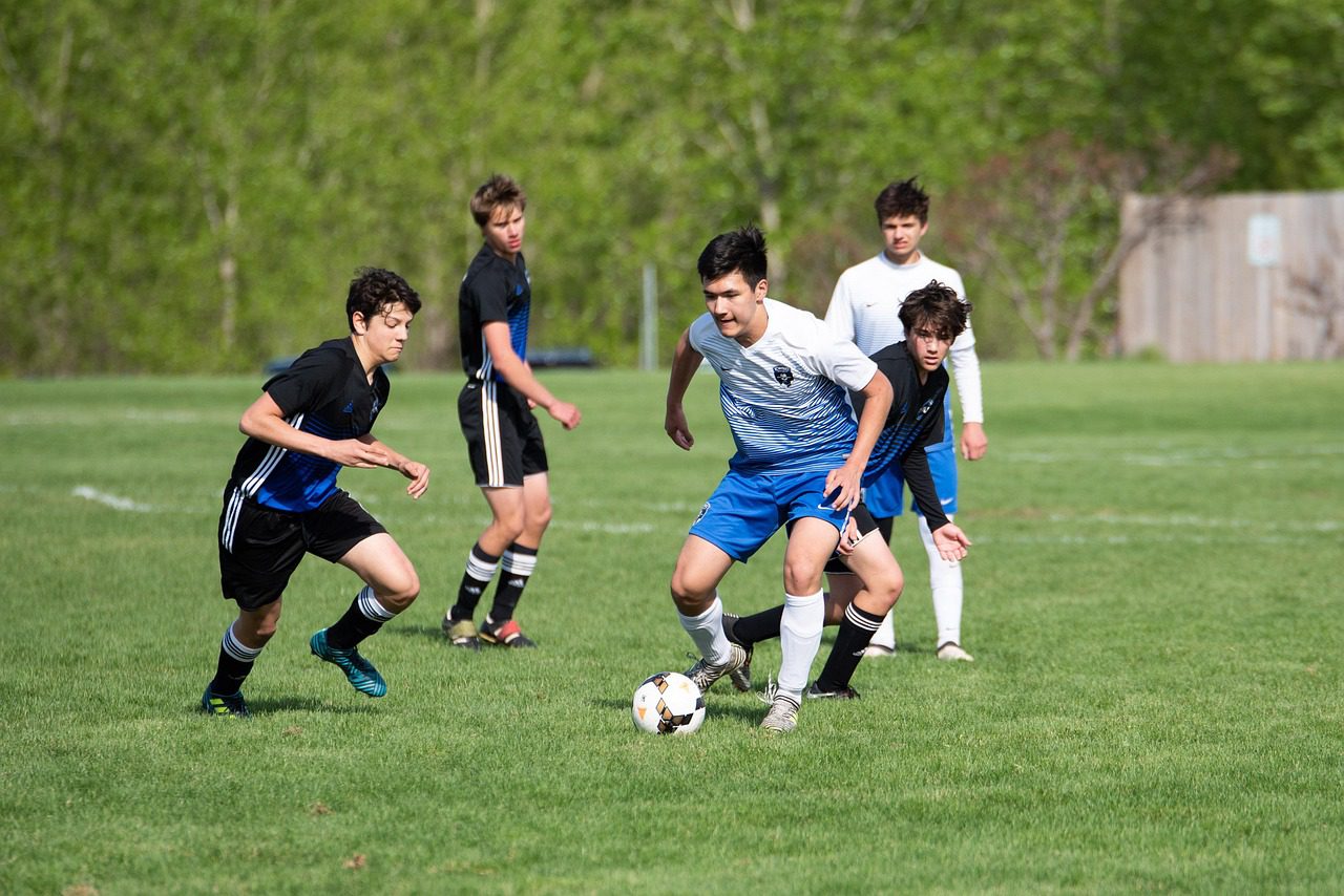 soccer 3970863 1280